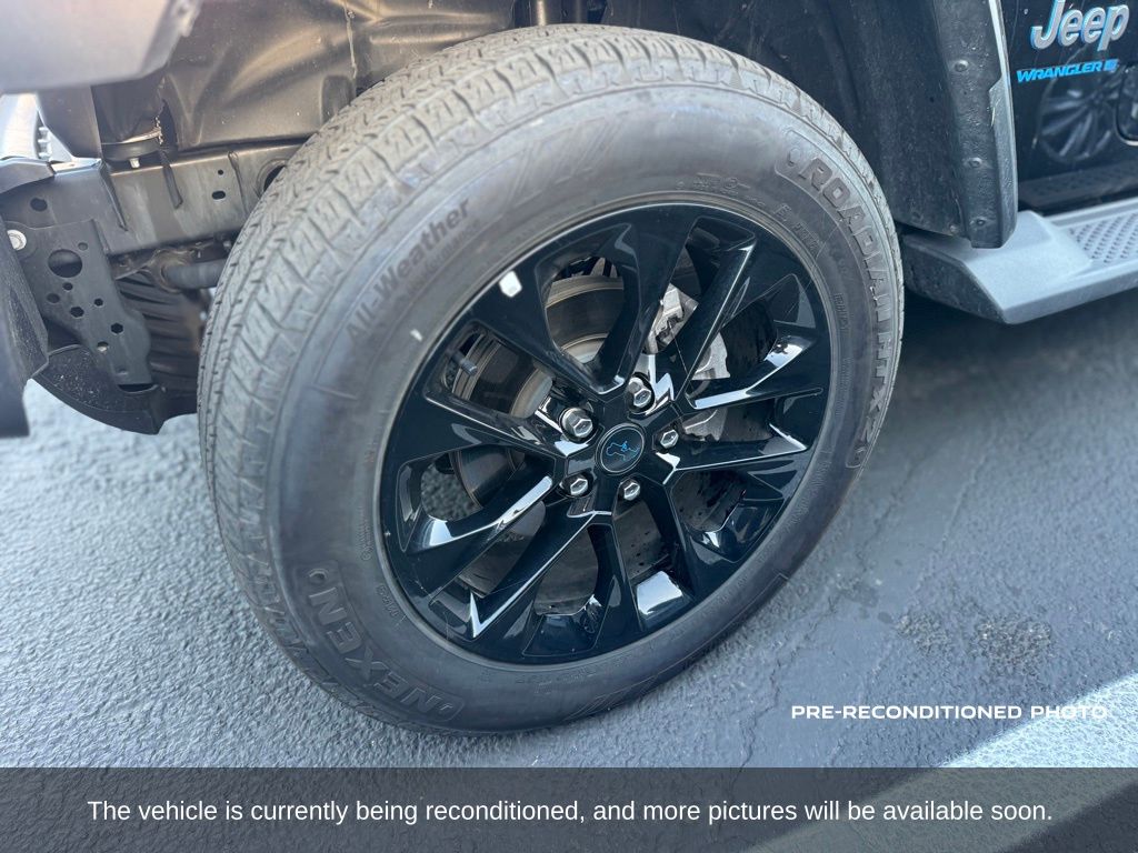 jeep wrangler 4xe 2025 1C4RJXP63SW585390 image jeep wrangler 4xe 2025 1C4RJXP63SW585390 image